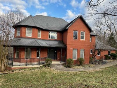 Front View of Home