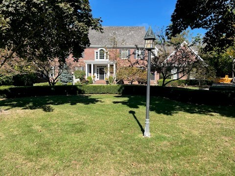 Exterior Front View of Property