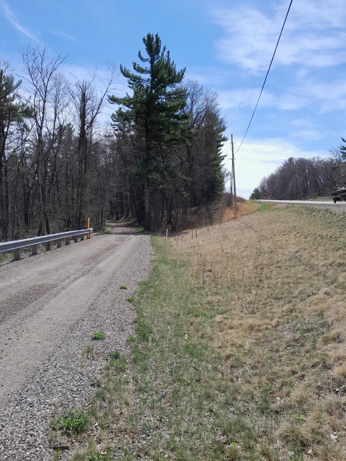 Drive going down to property
