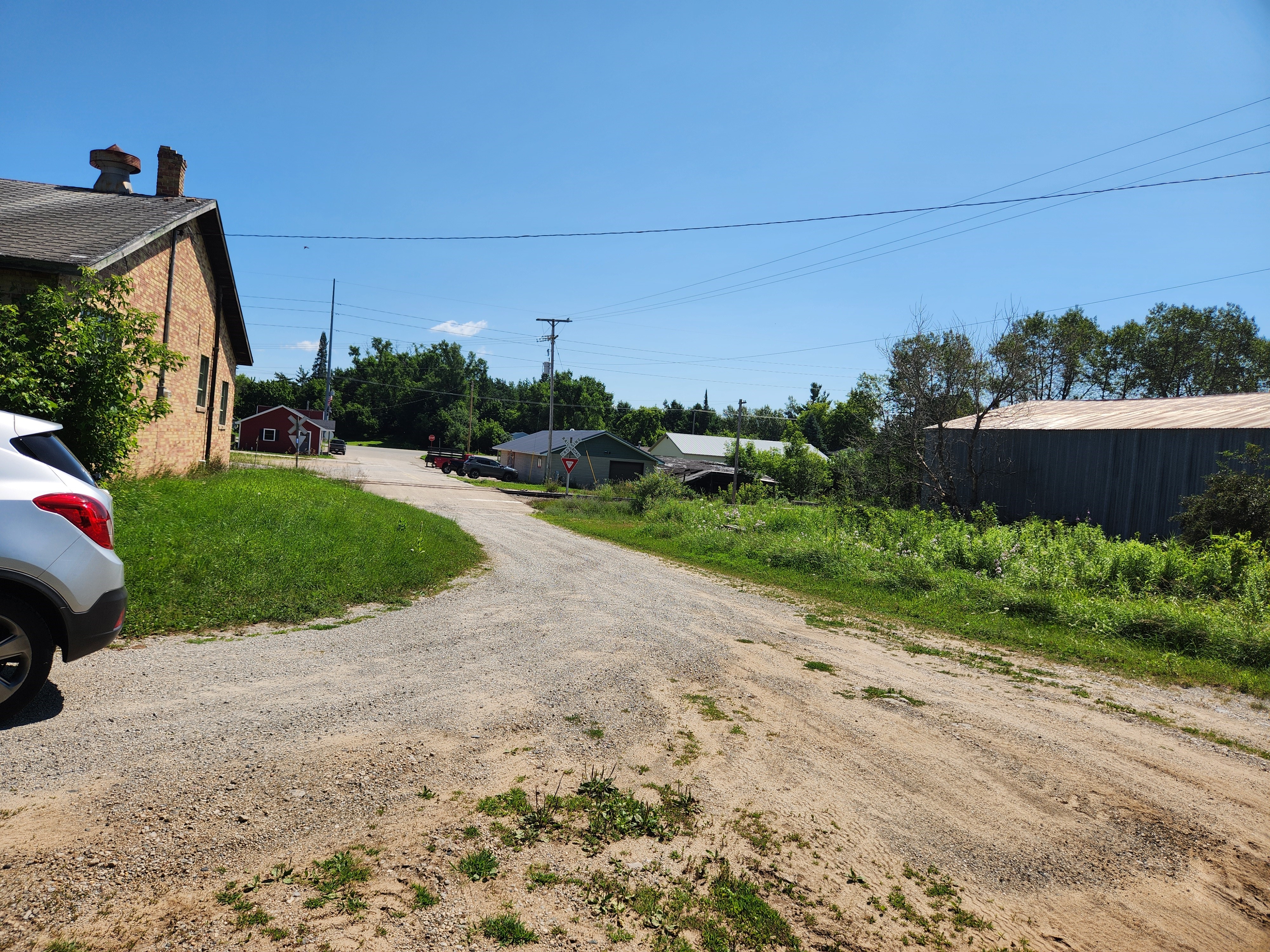 Drive way to property
