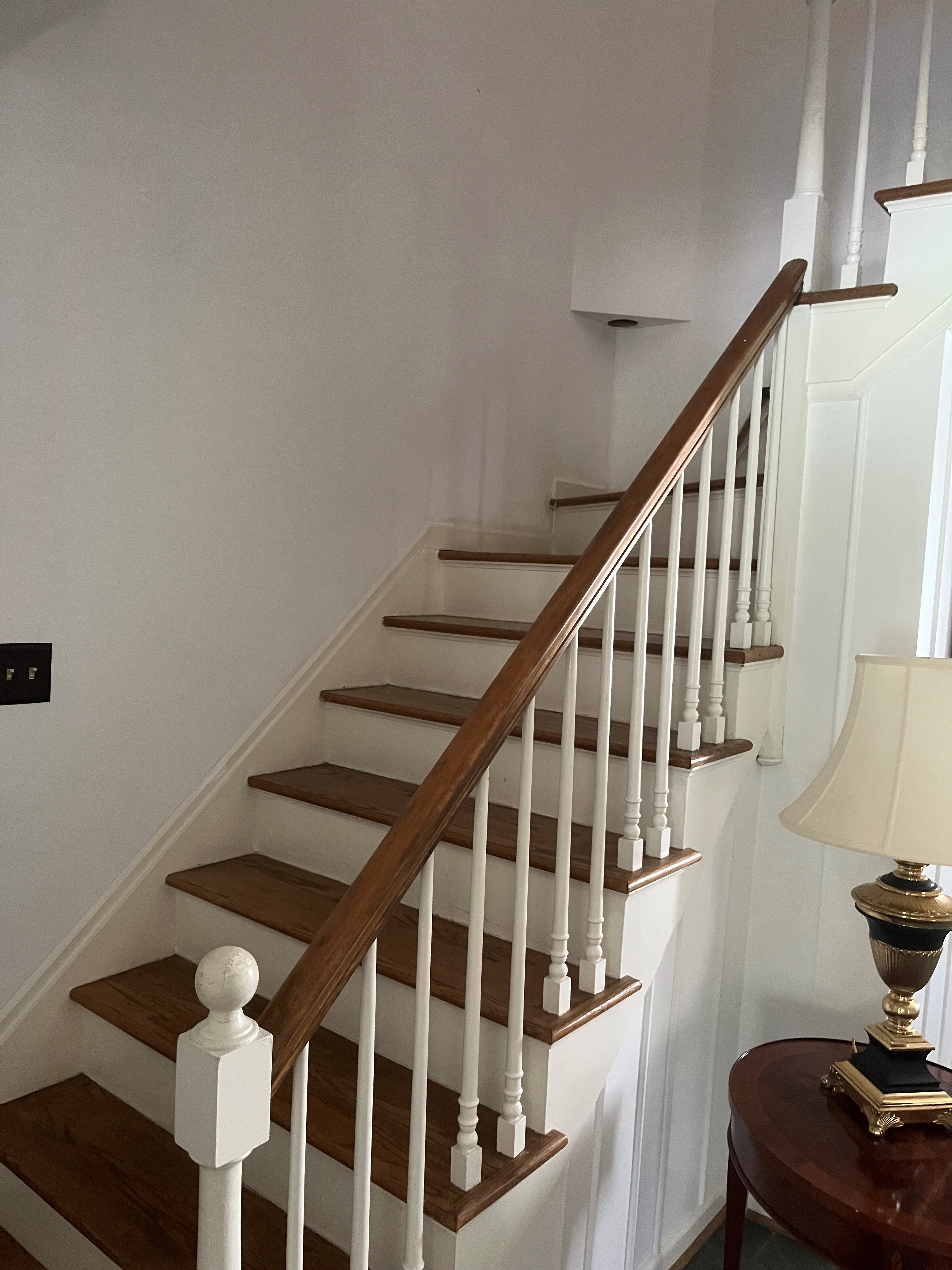 staircase to 2nd floor