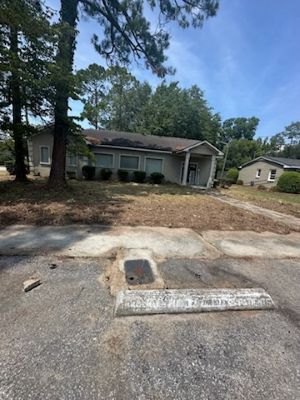 1,793 sq. ft. commercial building built in 1952 situated on 0.34 acre more commonly known as 205 Donehoo St., Statesboro, GA 30458. Parcel No. S41 000053 000