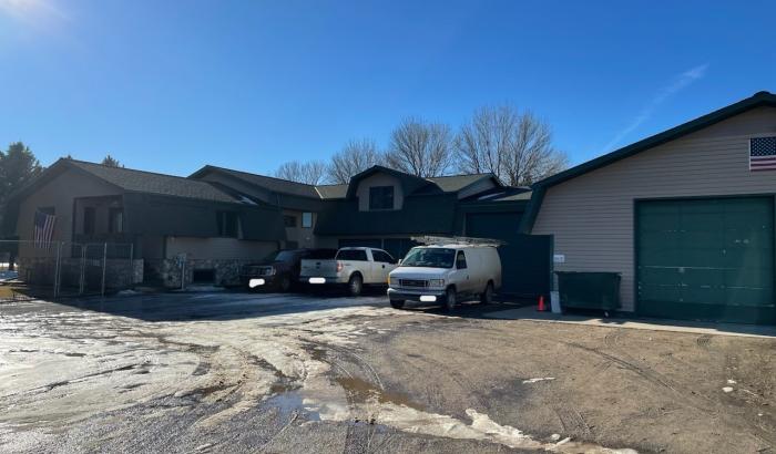 depth of home and roofline