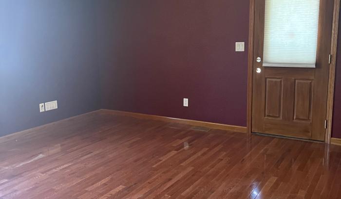 Room with front entrance