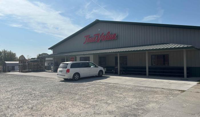 Braden Front of Building and Parking