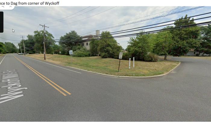 From Wyckoff into a one way going around property