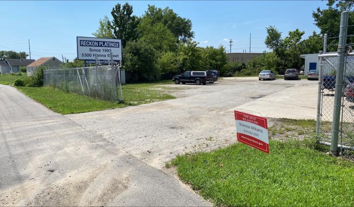 Entrance to property