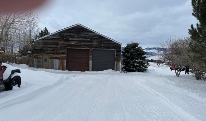 Out building with 2 garage doors
