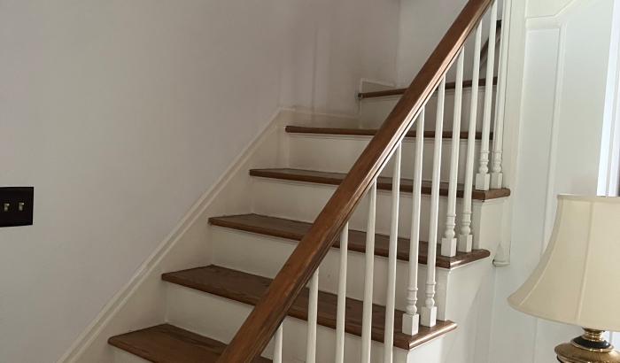 staircase to 2nd floor