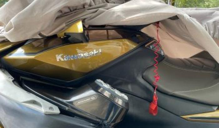 kawasaki jet skis partial view